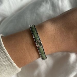 Gucci enamel bracelet